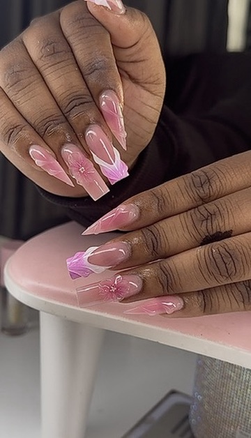 Pink nail set with soft floral accents